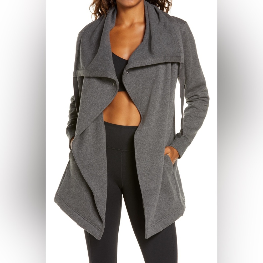 Zella m amazing cozy wrap jacket